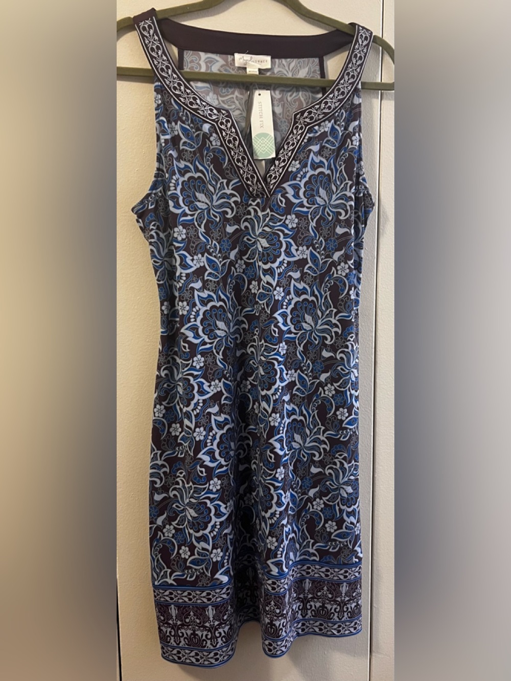 Magnolia Grace Floral Sleeveless V-Neck Dress (Size M) NWT